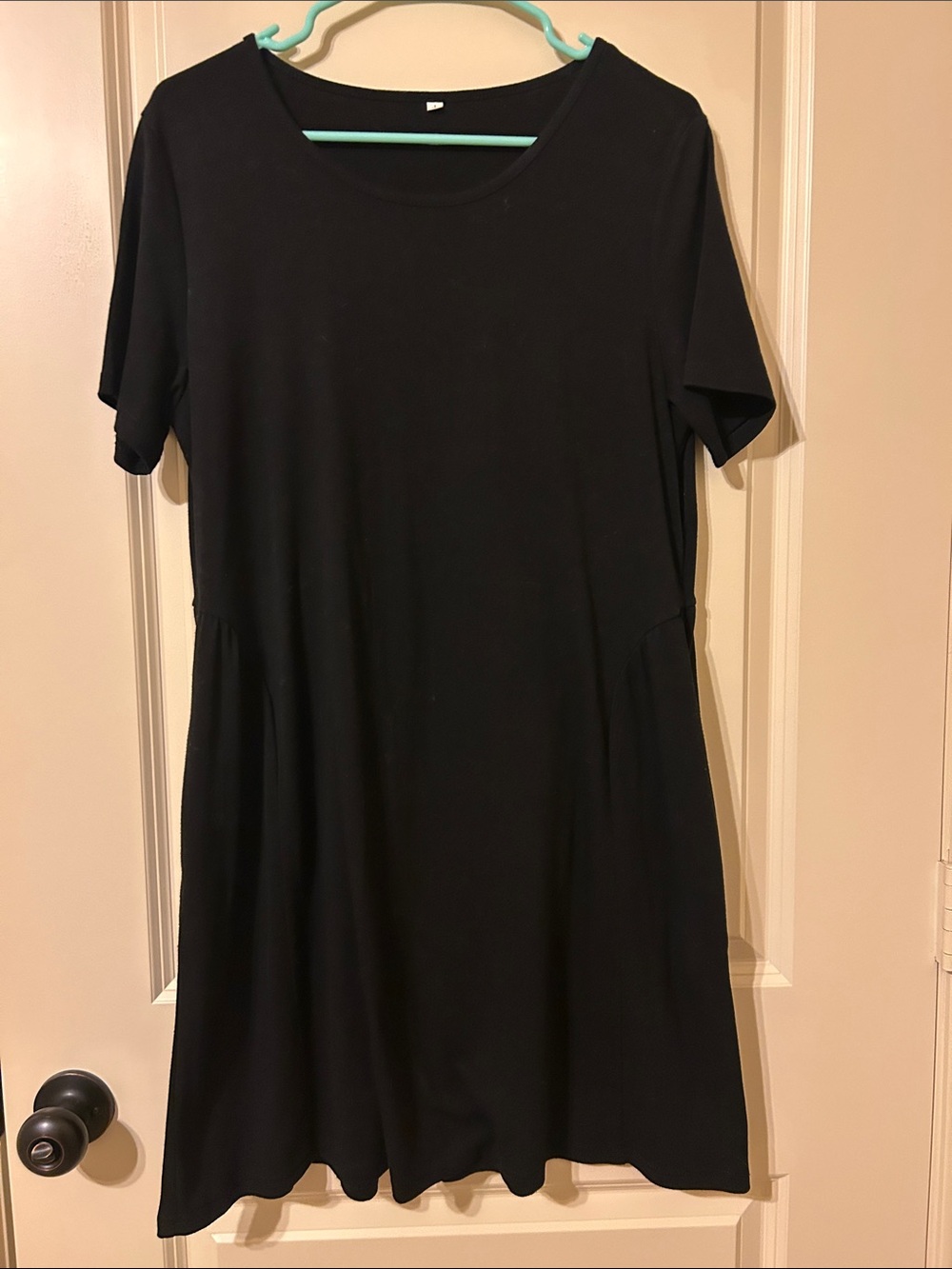 Women's Black Short-Sleeve A-Line Dress